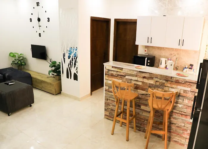 Compound Golden 1 Apartment *